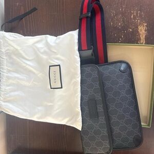 Gucci Black and Navy Belt Bag